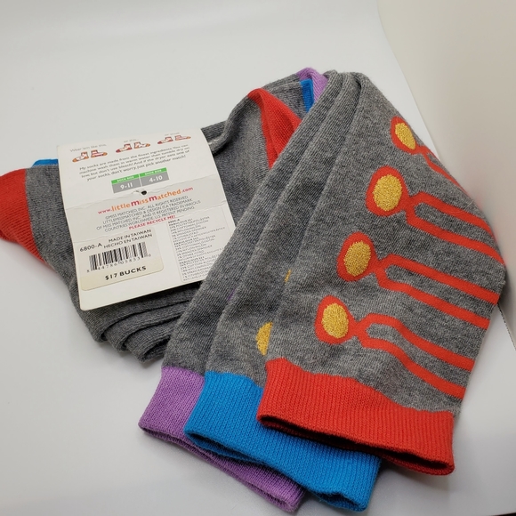 Little Miss Matched Socks - Picture 2 of 6